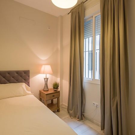 Ferienwohnung Activa Macarena Sevilla Exterior foto